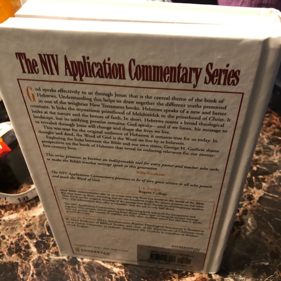 NIV Application Commentary: Hebrews [Hardcover] by Guthrie, George H. - Picture 10 of 13